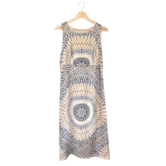 MaxMara Dresses & Skirts - MaxMara Printed Silk Sleeveless Mid Length Dress Neutral 10